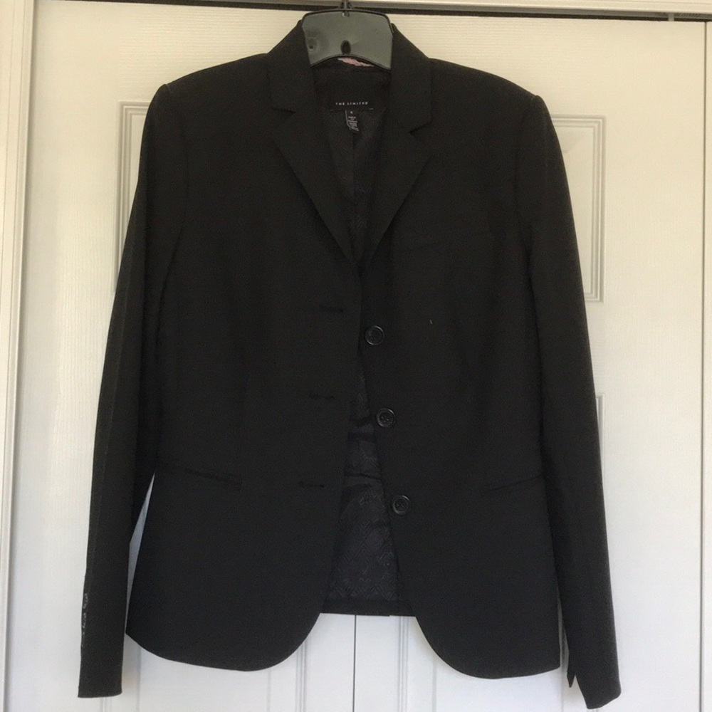 🌟The Limited Black suit jacket